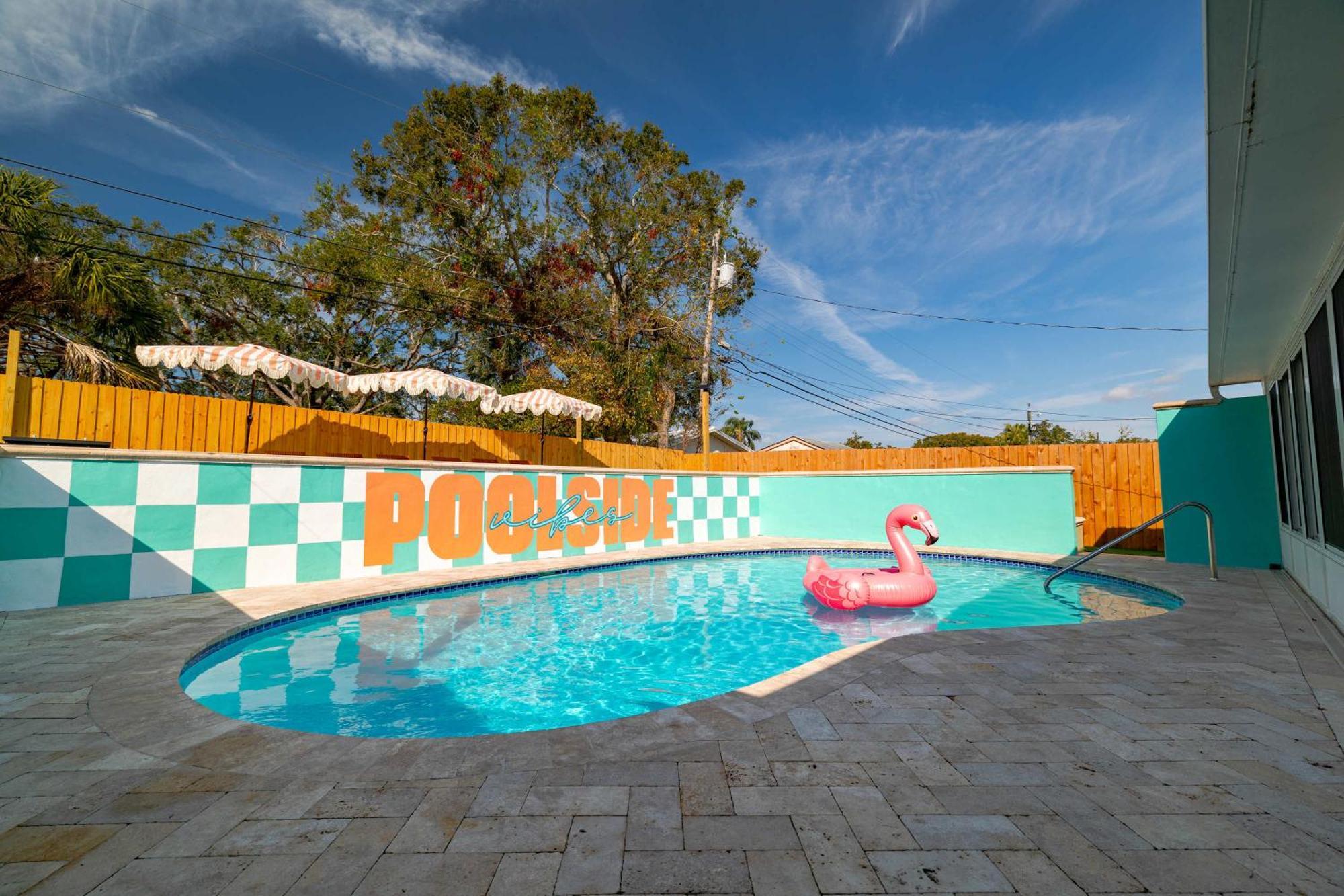 Private Pool 6 MI to Clearwater Beach Fire Pit Game Room Exterior foto